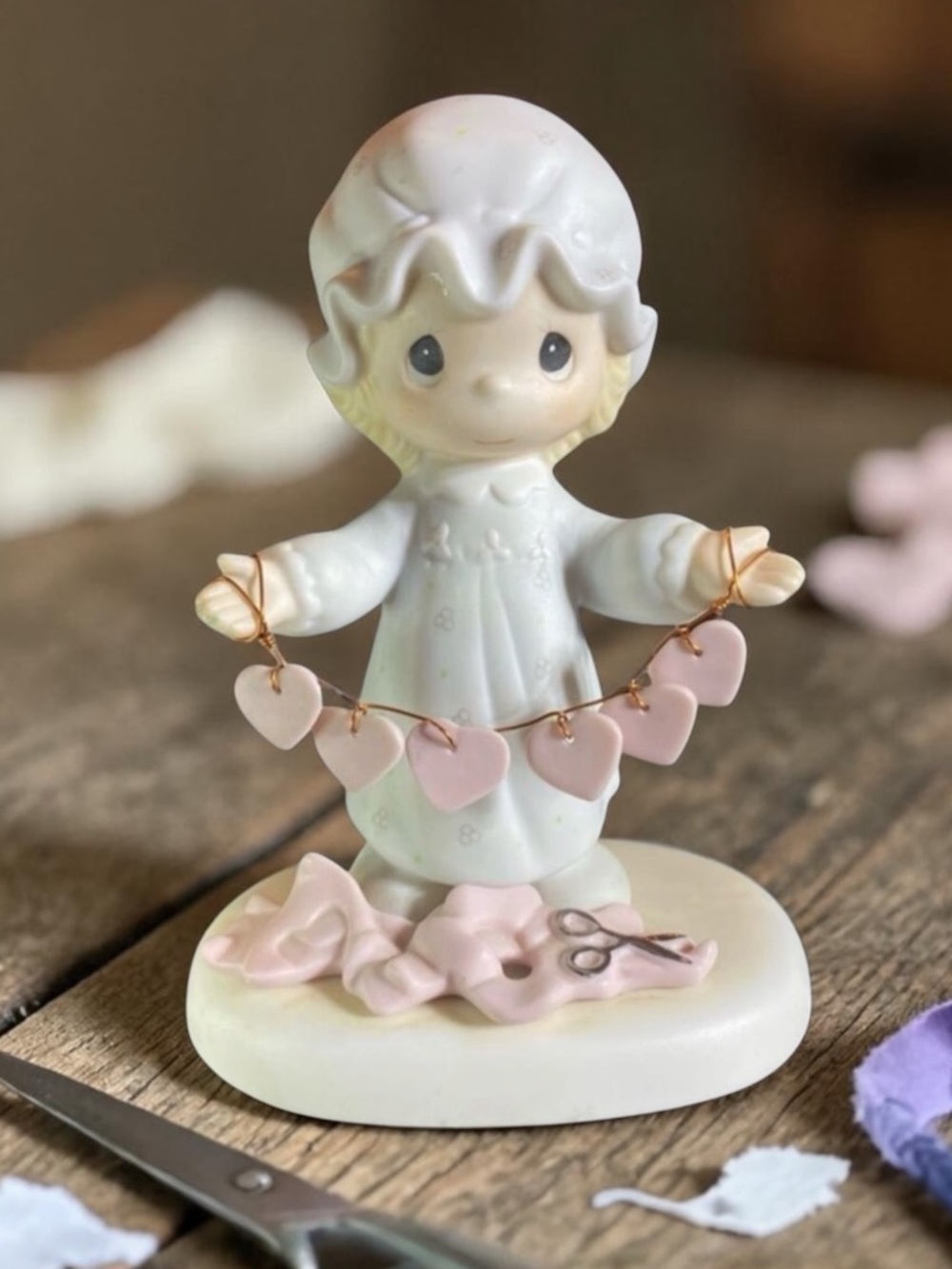 Vintage Precious Moments YOU HAVE TOUCHED SO MANY HEARTS 1983